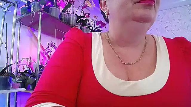 Snapshot of _Sweet_Woman chatting on 02-23-25, 12:16 Sweet Woman online show from 02-23-25, 12:16