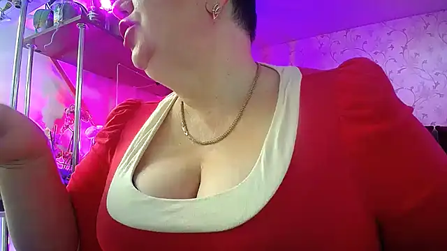 Snapshot of _Sweet_Woman chatting on 03-22-25, 05:28 Sweet Woman online show from 03-22-25, 05:28