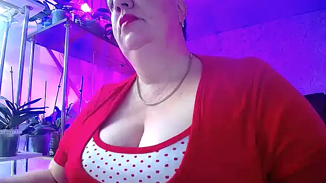 Snapshot of _Sweet_Woman chatting on 11-10-25, 05:28 Sweet Woman online show from 11-10-25, 05:28