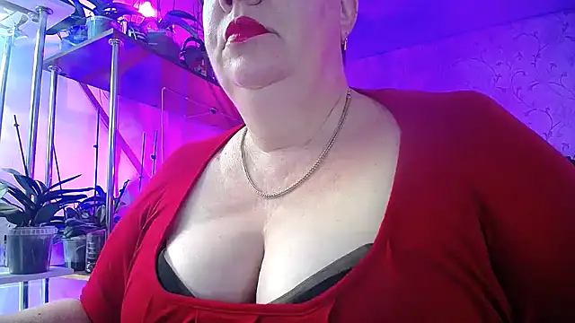 Snapshot of _Sweet_Woman chatting on 11-13-25, 09:19 Sweet Woman online show from 11-13-25, 09:19