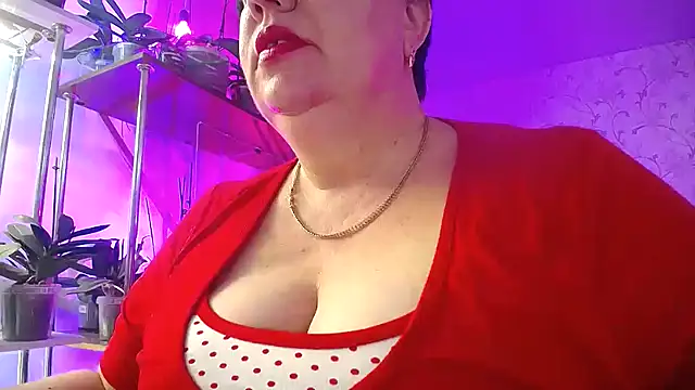 Snapshot of _Sweet_Woman chatting on 12-16-25, 06:51 Sweet Woman online show from 12-16-25, 06:51