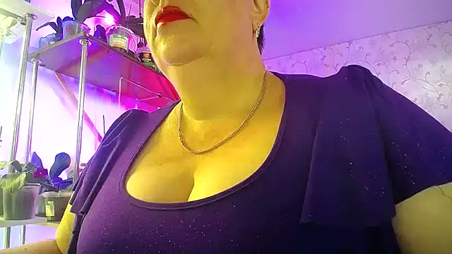  Sweet Woman online show from 07-04-26, 05:57