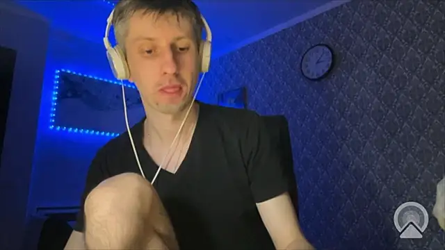 Aki-Laky online show from 03-27-26, 10:09