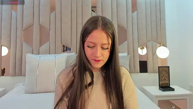 Snapshot of 1m_caro_ chatting on 02-06-25, 04:42 1m caro online show from 02-06-25, 04:42
