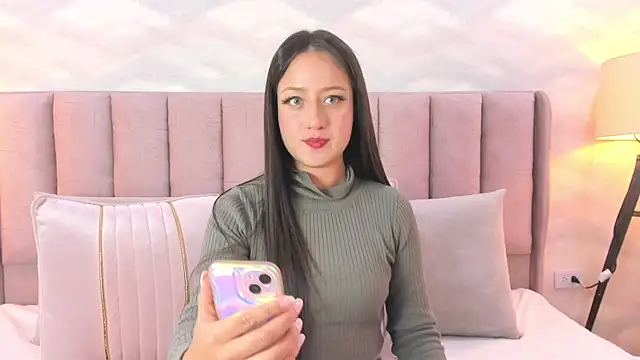 Snapshot of 1m_caro_ chatting on 02-21-25, 07:23 1m caro online show from 02-21-25, 07:23