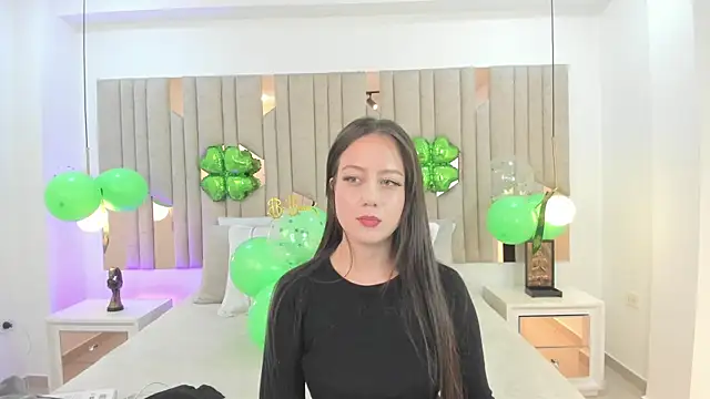 Snapshot of 1m_caro_ chatting on 03-18-25, 05:31 1m caro online show from 03-18-25, 05:31