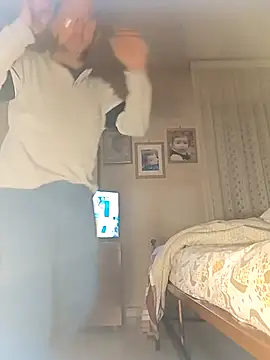 Snapshot of Porco81cazzo chatting on 03-21-26, 12:15 Porco81cazzo online show from 03-21-26, 12:15