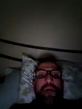 Snapshot of Porco81cazzo chatting on 03-21-26, 04:54 Porco81cazzo online show from 03-21-26, 04:54