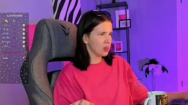 AliceSunday online show from 09-21-25, 05:09