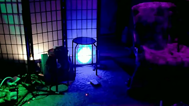 NinasNylonz online show from 12-02-25, 02:45