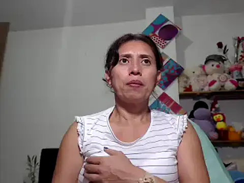 Snapshot of sexy_mary_69 chatting on 01-18-25, 12:46 sexy mary 69 online show from 01-18-25, 12:46