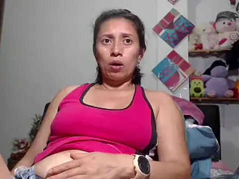 Snapshot of sexy_mary_69 chatting on 02-21-25, 11:10 sexy mary 69 online show from 02-21-25, 11:10