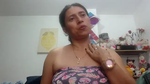 Snapshot of sexy_mary_69 chatting on 09-22-25, 11:29 sexy mary 69 online show from 09-22-25, 11:29