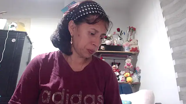Snapshot of sexy_mary_69 chatting on 10-11-25, 11:25 sexy mary 69 online show from 10-11-25, 11:25