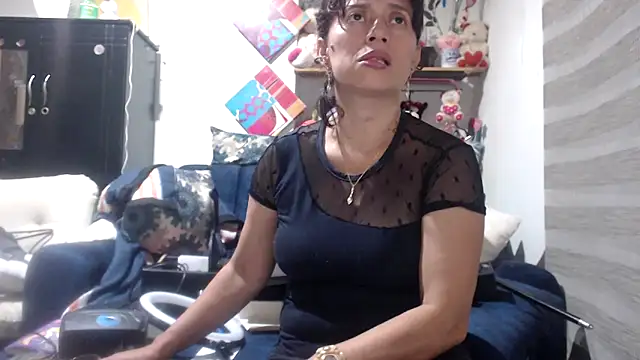 Snapshot of sexy_mary_69 chatting on 10-14-25, 02:12 sexy mary 69 online show from 10-14-25, 02:12
