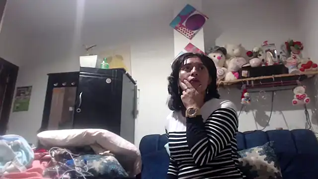 Snapshot of sexy_mary_69 chatting on 10-17-25, 01:42 sexy mary 69 online show from 10-17-25, 01:42