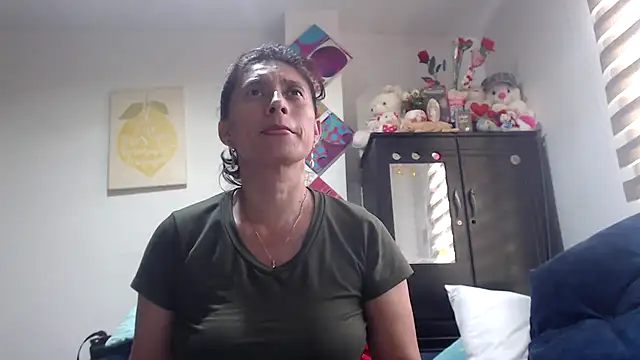 Snapshot of sexy_mary_69 chatting on 11-30-25, 09:08 sexy mary 69 online show from 11-30-25, 09:08