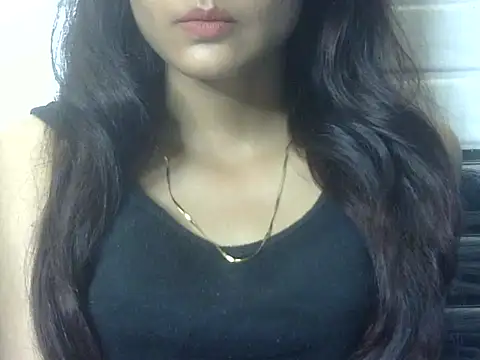 Snapshot of Aayesha chatting on 05-13-26, 08:01 Aayesha online show from 05-13-26, 08:01