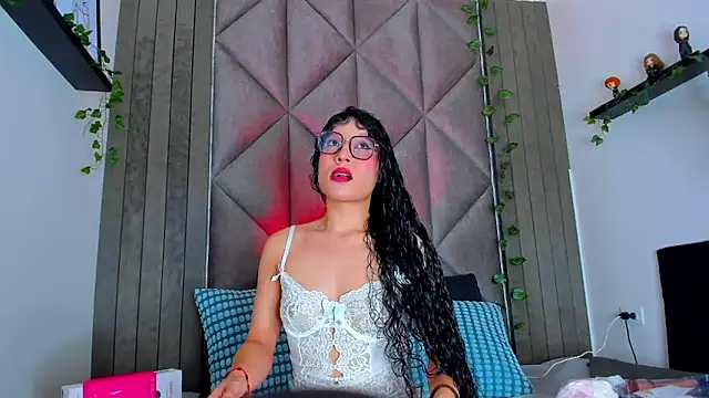 BriaConner  online show from 03-21-26, 02:38