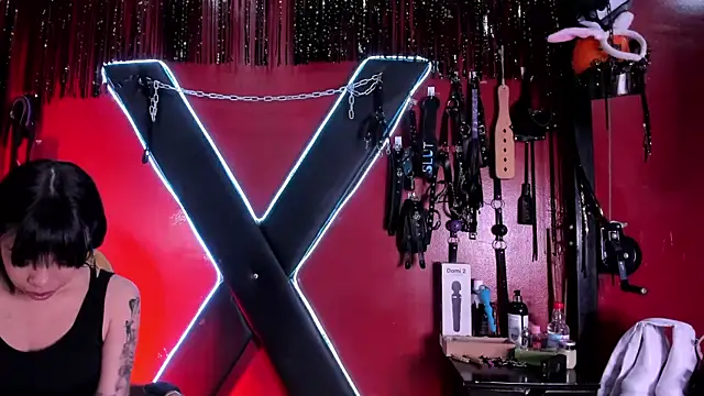 alexa n alex online show from 12-13-25, 08:58