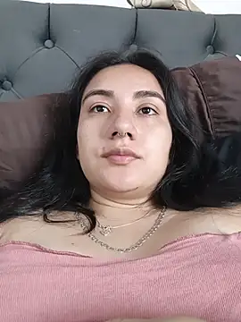 Snapshot of Hellen_Alex chatting on 02-06-26, 01:25 Hellen Alex online show from 02-06-26, 01:25