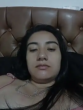 Snapshot of Hellen_Alex chatting on 03-05-26, 02:24 Hellen Alex online show from 03-05-26, 02:24