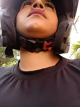 Snapshot of naughty-girl01 chatting on 12-26-24, 02:27 naughty-girl01 online show from 12-26-24, 02:27