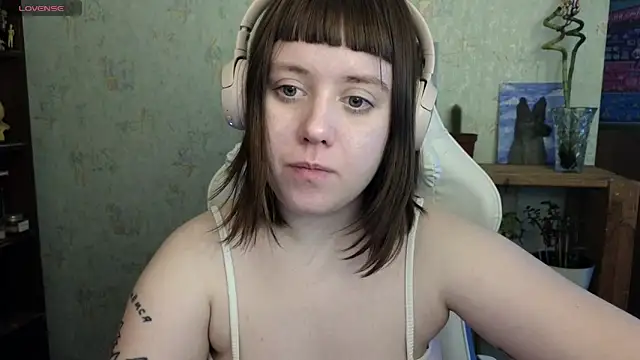 June shy0 online show from 01-27-25, 08:29