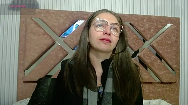 Snapshot of _isaabellaa chatting on 06-13-26, 10:57 isaabellaa online show from 06-13-26, 10:57