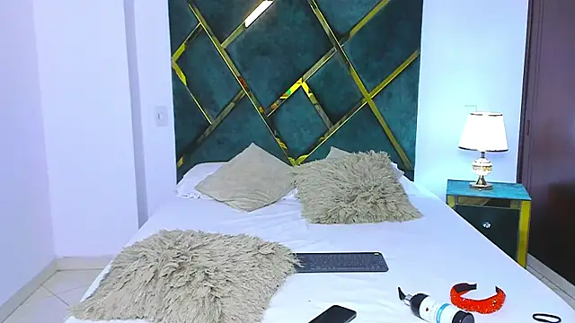 Criss Ariana online show from 02-10-25, 05:52