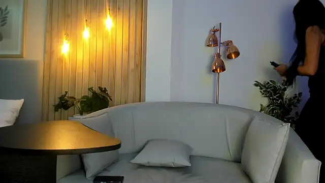 Snapshot of AriRobert_ chatting on 09-14-25, 04:44 AriRobert online show from 09-14-25, 04:44