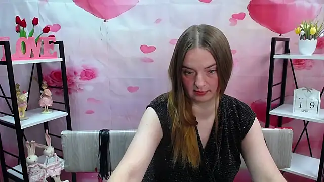 FreyaDak online show from 04-19-26, 06:10