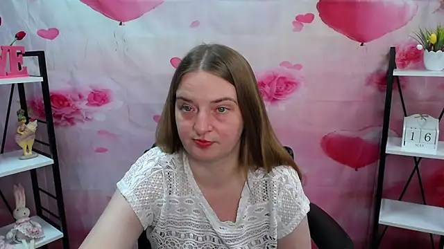 FreyaDak online show from 05-17-26, 05:09