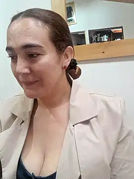 skayhot  online show from 02-10-26, 11:47