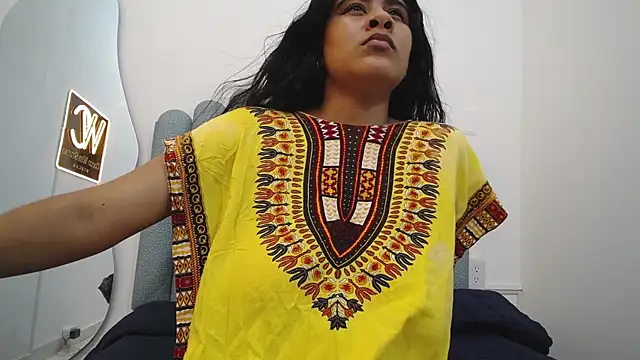 iniyalaboni online show from 02-17-25, 09:30