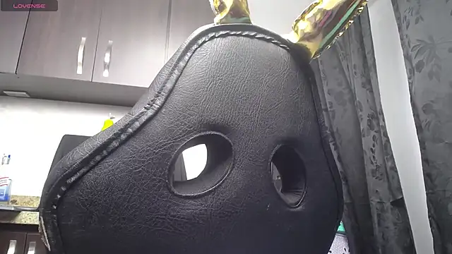 iniyalaboni online show from 09-13-25, 07:46