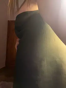 Snapshot of Ghazala-bitsh chatting on 12-08-24, 10:57 Ghazala-bitsh online show from 12-08-24, 10:57