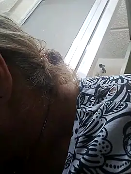 girl amada online show from 09-17-25, 02:30