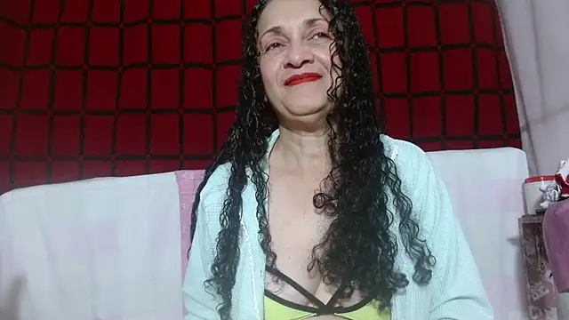 Snapshot of Tita_Madurita chatting on 07-20-26, 10:07 Tita Madurita online show from 07-20-26, 10:07