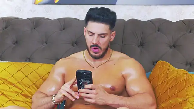 DustinKeent online show from 03-31-26, 04:46