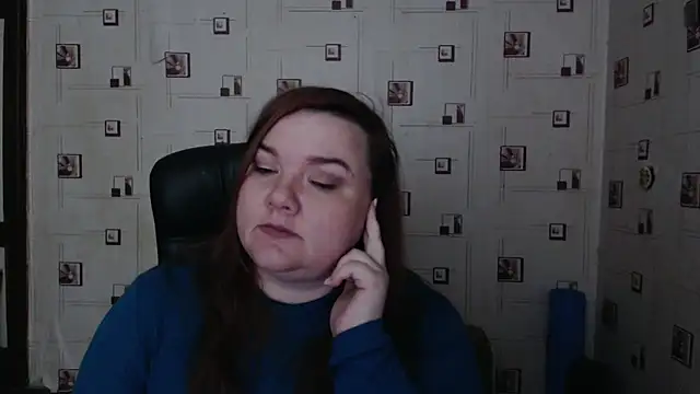 Snapshot of TasyaBigTTs chatting on 04-11-26, 04:55 TasyaBigTTs online show from 04-11-26, 04:55
