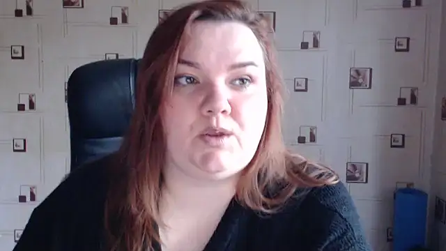Snapshot of TasyaBigTTs chatting on 04-19-26, 08:13 TasyaBigTTs online show from 04-19-26, 08:13