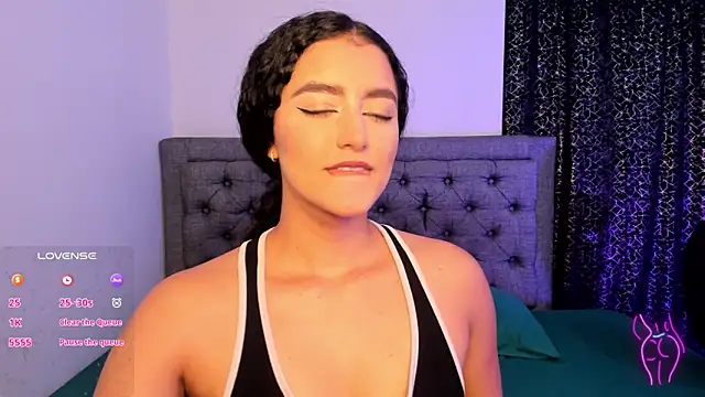 Snapshot of Adhara-zanne chatting on 01-31-26, 11:03 Adhara-zanne online show from 01-31-26, 11:03