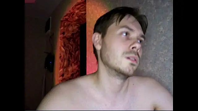 Snapshot of mike_peach chatting on 11-06-25, 11:37 mike peach online show from 11-06-25, 11:37