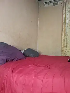 Goodgirlsue 77 online show from 09-23-25, 08:12