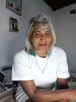 Goodgirlsue 77 online show from 07-16-26, 04:35