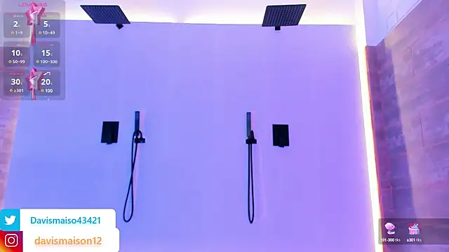 Snapshot of Maisondavis_ chatting on 12-04-24, 05:49 Maisondavis online show from 12-04-24, 05:49