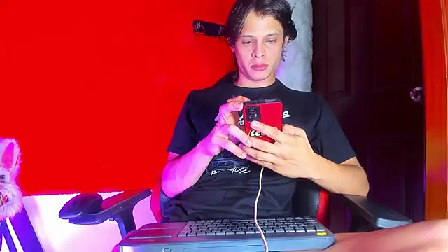 LilOwen  online show from 04-02-26, 05:43