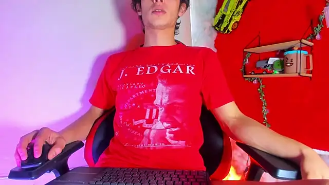 LilOwen  online show from 04-16-26, 05:58