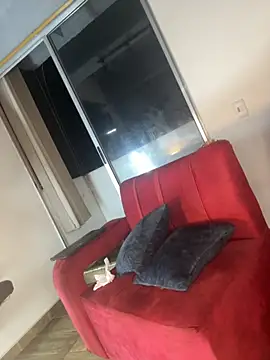 Snapshot of Dominiofit chatting on 09-15-25, 04:12 Dominiofit online show from 09-15-25, 04:12